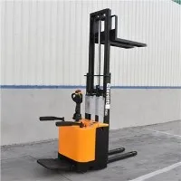 2500kg 5meter Stacker Fork Lift Untuk Gudang
