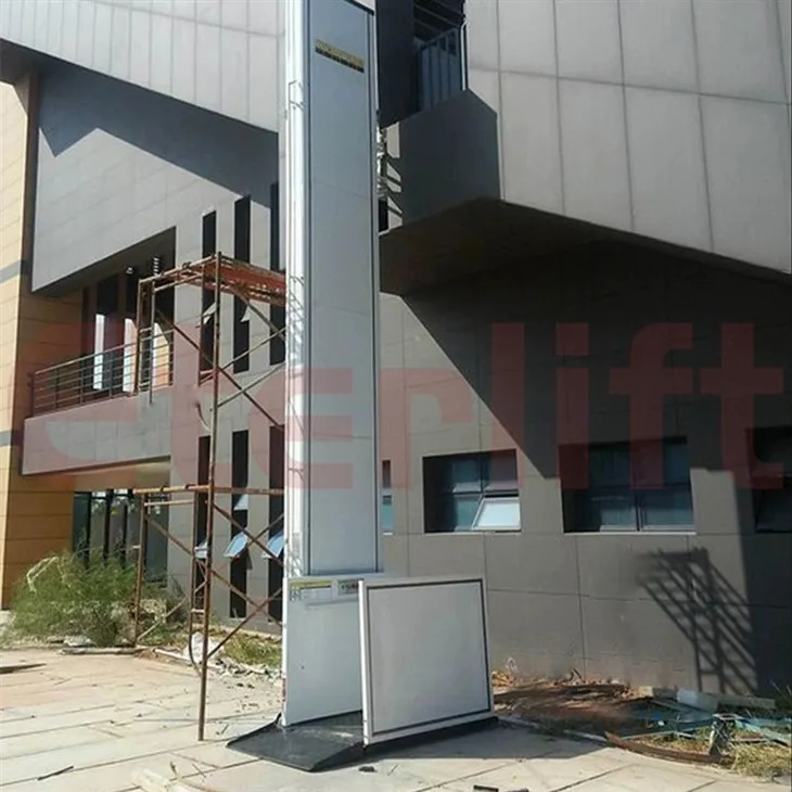 Mengangkat kerusi roda untuk tangga garaj